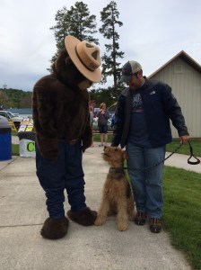 I even got to meet Smokey the Bear.  I hope this guy knows I could totally take him.  Do you see the fear in his eyes.......